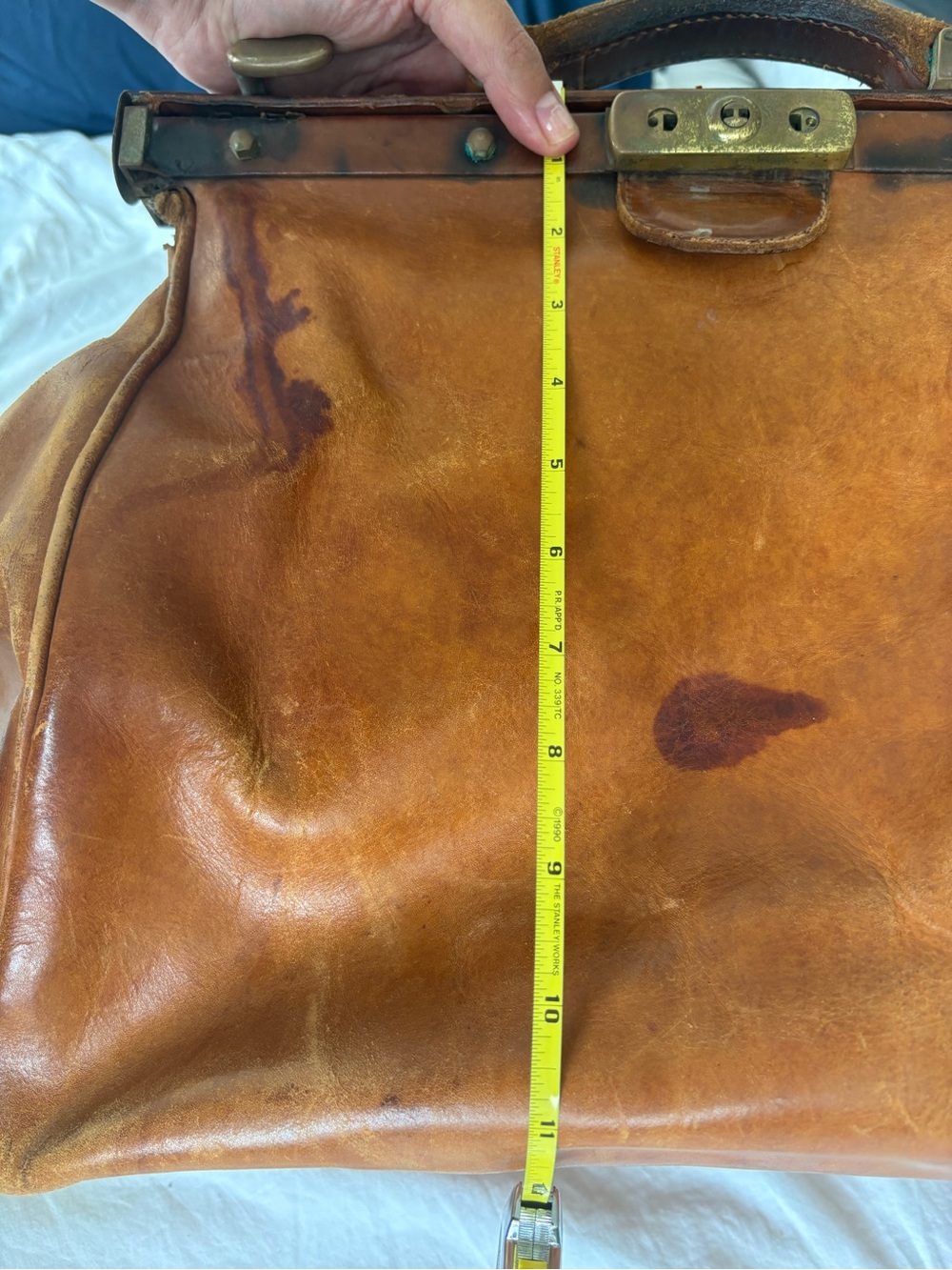 Vintage 1930s/40s Leather Gladstone Doctor Bag Prop Restoration 13x11x10.5 As Is - Picture 16 of 16